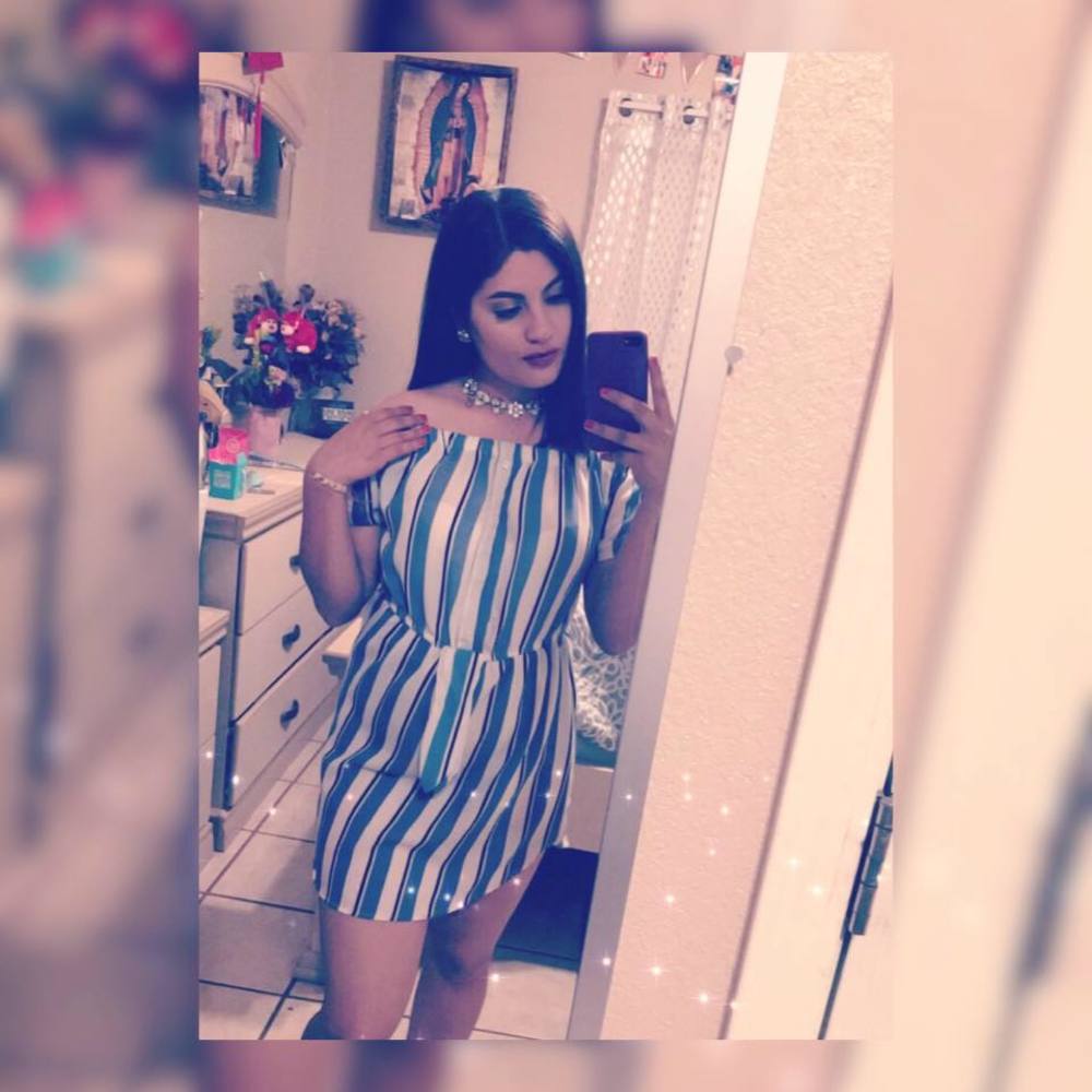 Meet your Posher, Desiree